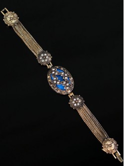 antique-bangles-and-bracelets-D1ETTABRS29